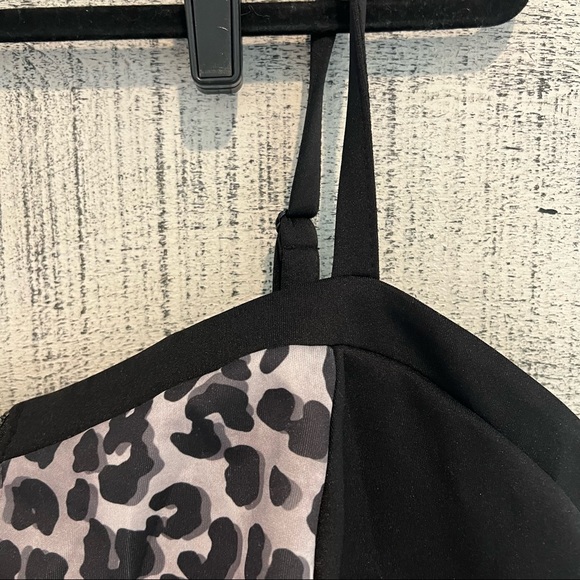 Torrid cheetah printer color block insert tank body on dress - Picture 4 of 8